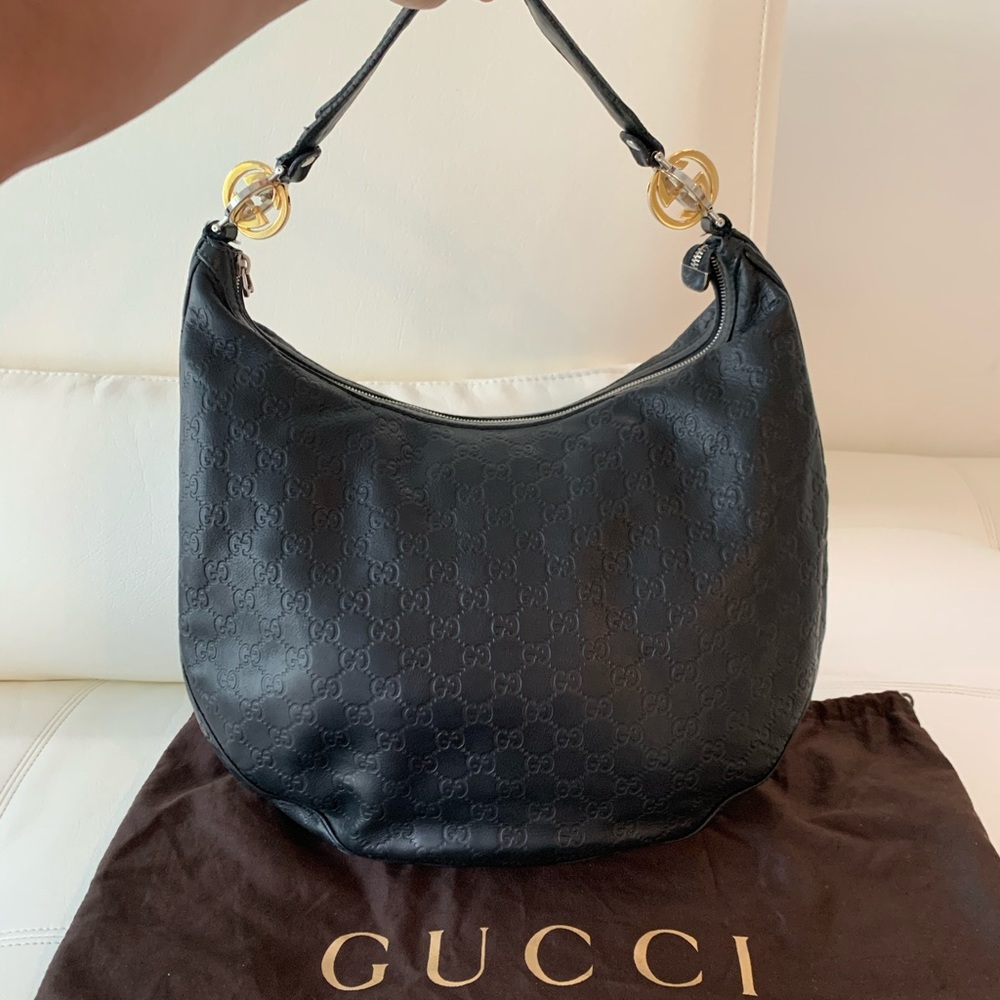 100% Authentic Gucci Classic Black Leather Purse